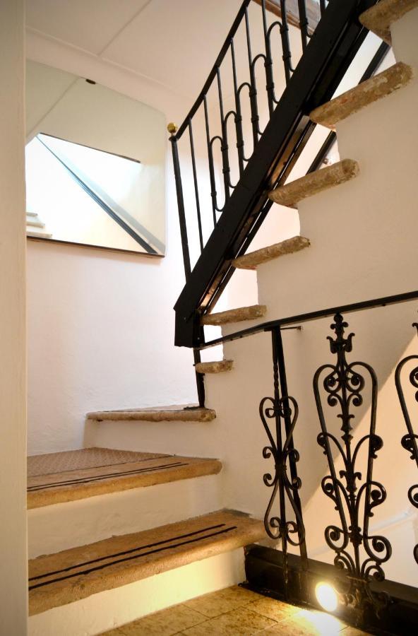 Gabrielli Rooms Et Apartments Sant Antonio Alloggio 4 M0230914084 Verona Dış mekan fotoğraf