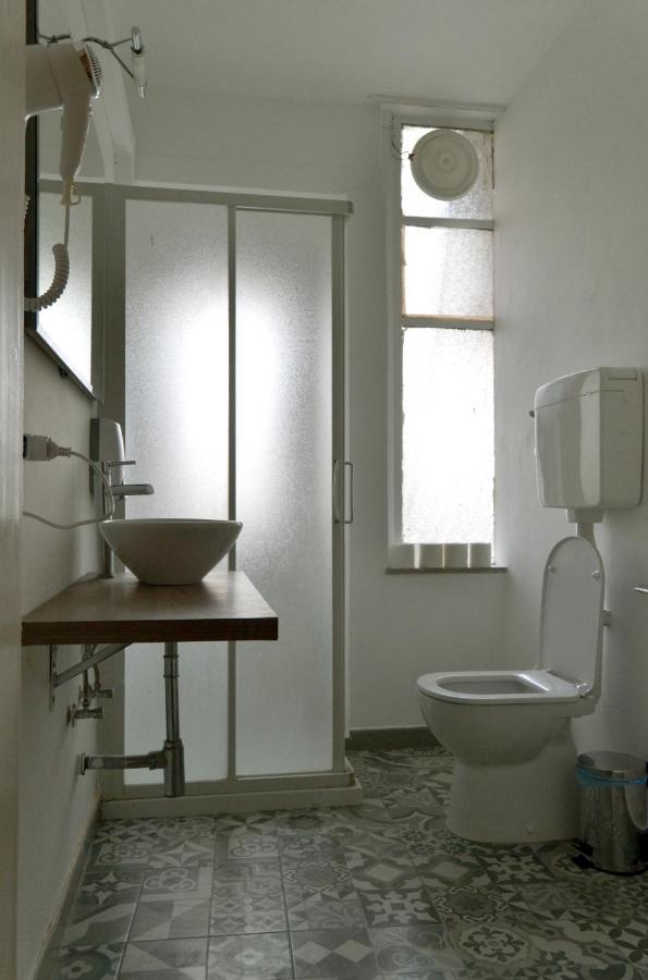 Gabrielli Rooms Et Apartments Sant Antonio Alloggio 4 M0230914084 Verona Dış mekan fotoğraf